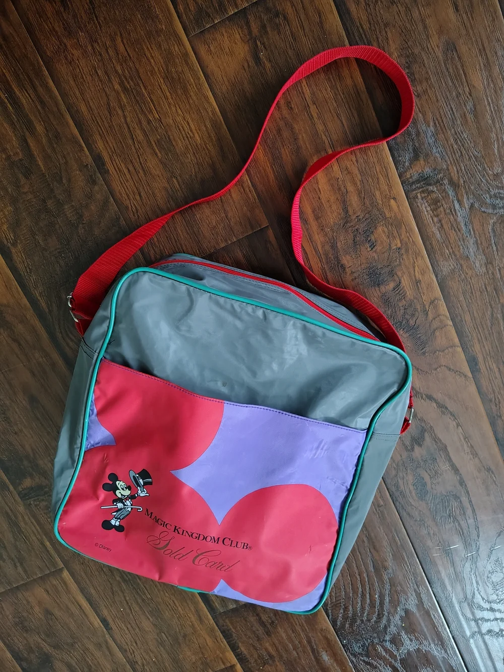 Vintage 80s Disney Magic Kingdom Club travel shoulder bag Mickey Mouse